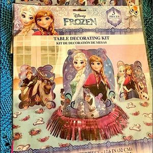 Frozen decoration kit x2